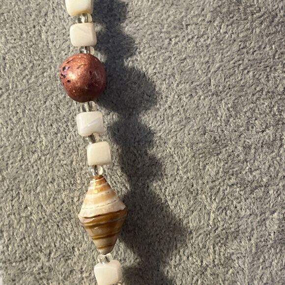 Lovely Authentic Shell & Natural Stone Agate Jasper Cube Beaded Boho Necklace - Picture 4 of 9